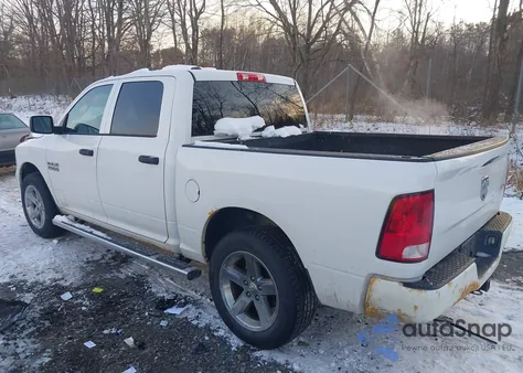 2015 Ram 1500 Express из США, поврежденный, VIN 1C6RR7KGXFS711094